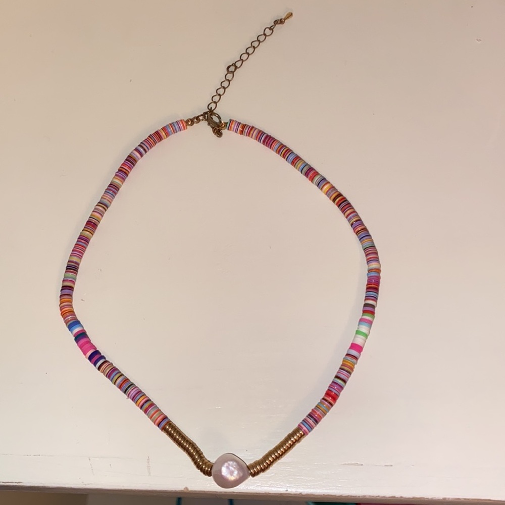 2 pearl bracelets perfect for the summer!! - Picture 2 of 3